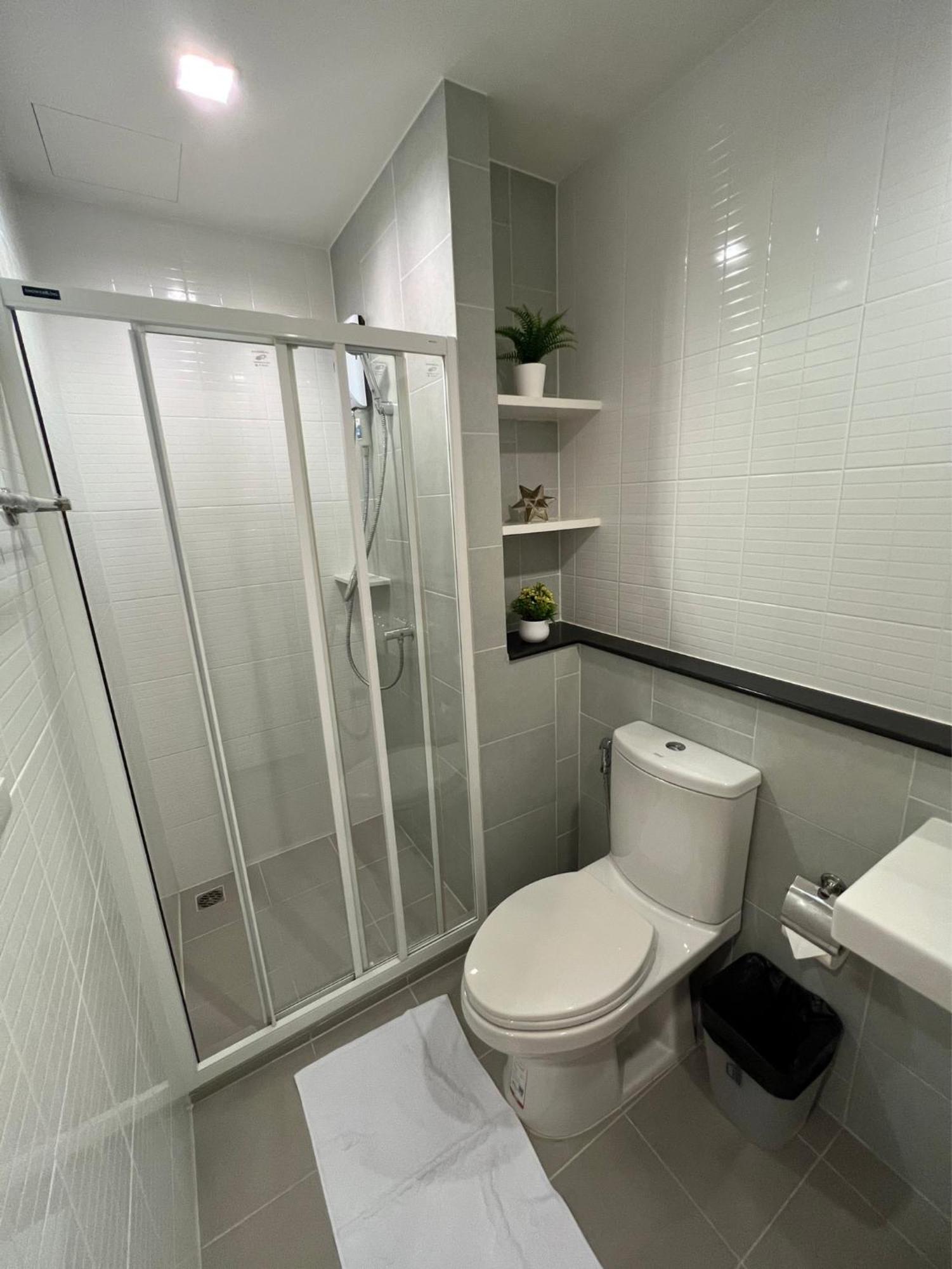 Escent Condominium Chiang Mai Exterior photo